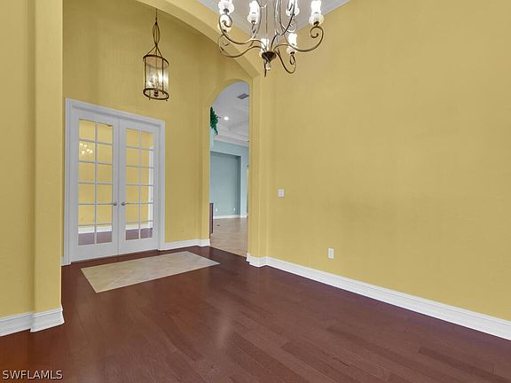 4th image of 8847 Sarita Ct