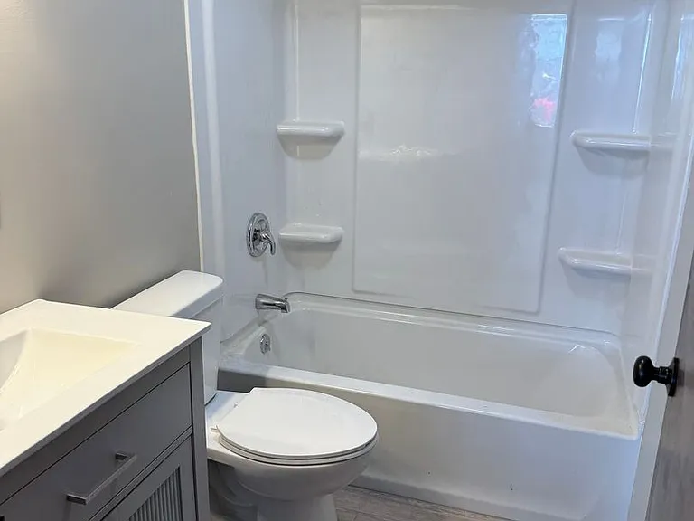 1506 Maryland Ct — Photo 2