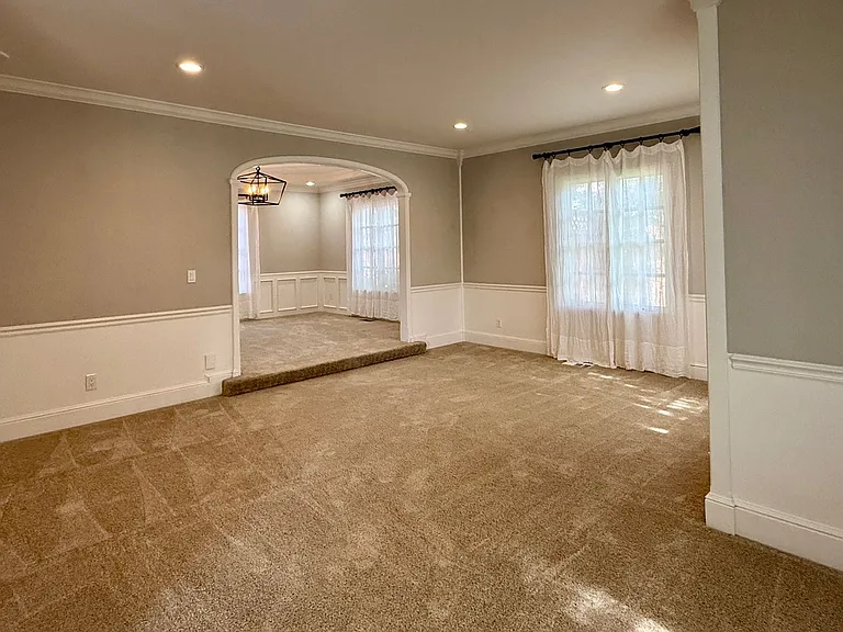 673 Regas Dr — Photo 8