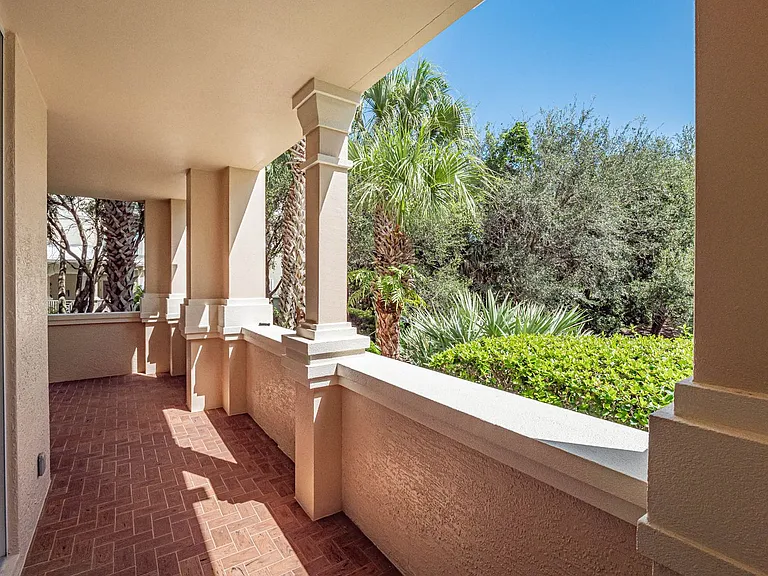 801 N Swim Club Dr #2B — Photo 48