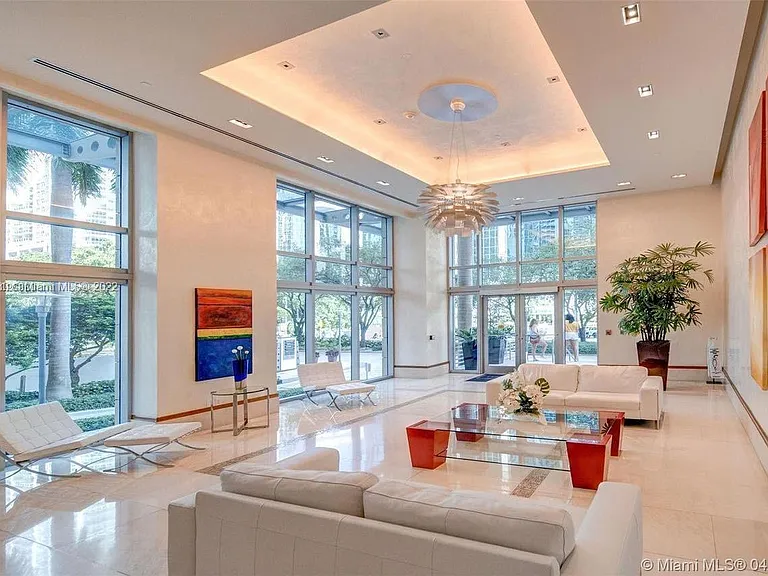 1050 Brickell Ave #812 — Photo 10