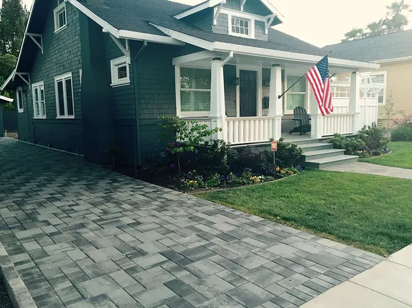 1919 Oak St, Napa, CA 94559