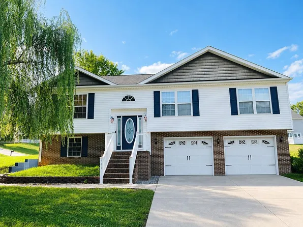 914 Ritchie Blvd, Staunton, VA 24401