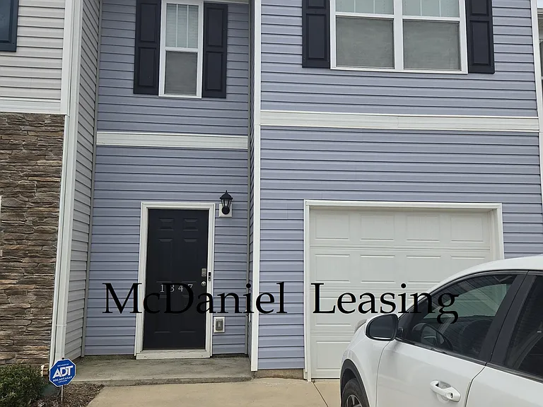 1347 Wunder Way #1347 — Photo 3