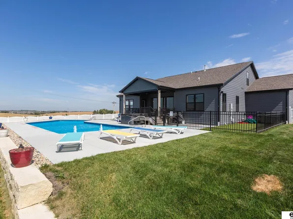 10002 S 191st Ave, Omaha, NE 68136