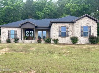 10183 Shallow Creek Dr, Collinsville, MS 39325