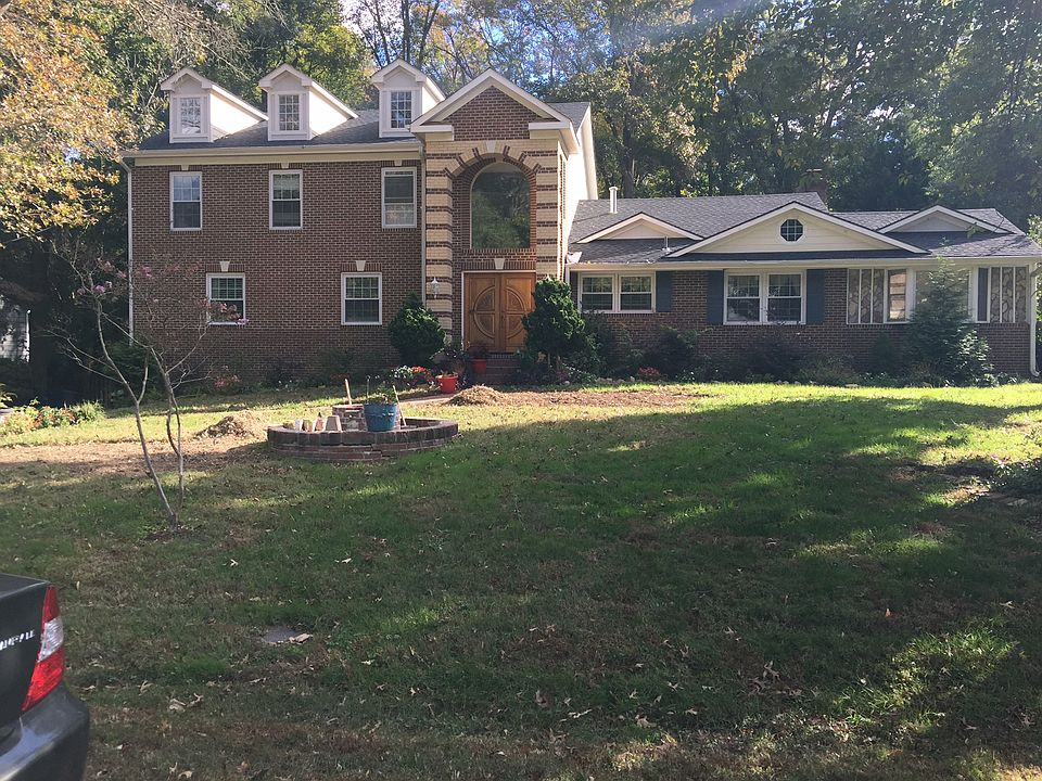 2nd image of 9017 Charles Augustine Dr