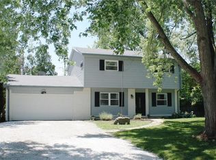 3750 Thorncrest Dr, Indianapolis, IN 46234