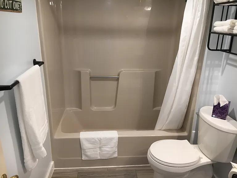 2757 Charlotte Hwy — Photo 13