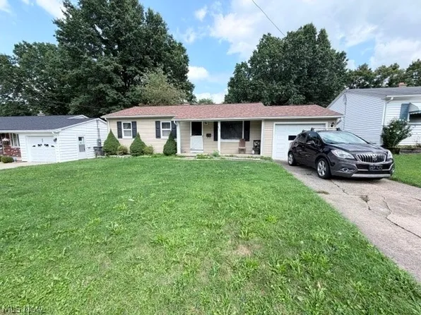 673 Rhoda Ave, Youngstown, OH 44509