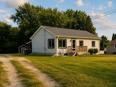 42981 N Lake Ave, Antioch, IL, 60002