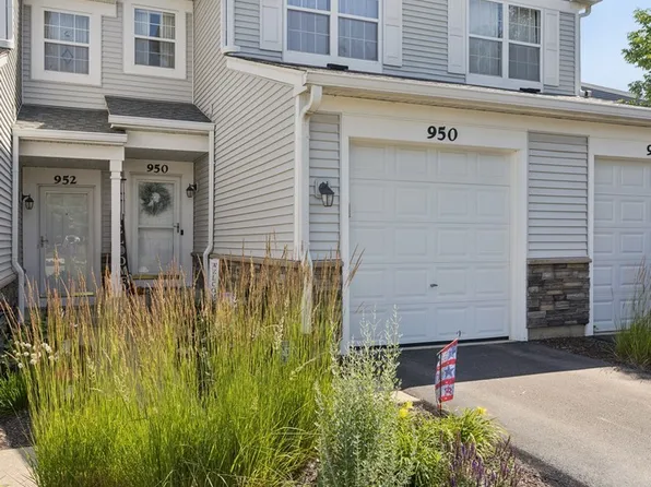 950 Genesee Dr, Naperville, IL 60563