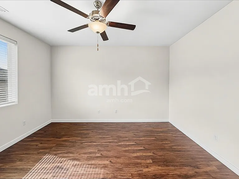 1219 W 15th Ave — Photo 5