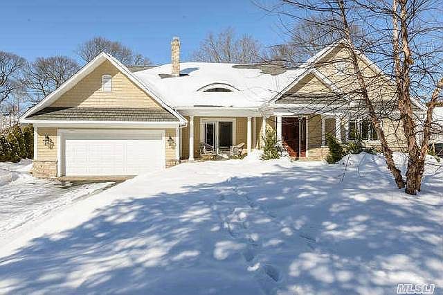 1st image of 133 Frost Pond Rd