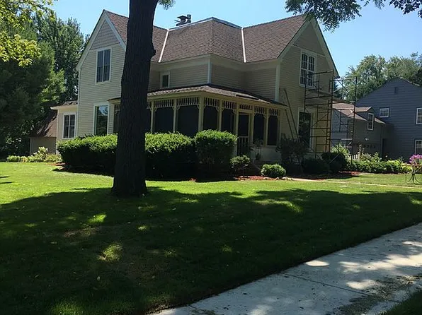 303 Elm St S, Northfield, MN 55057