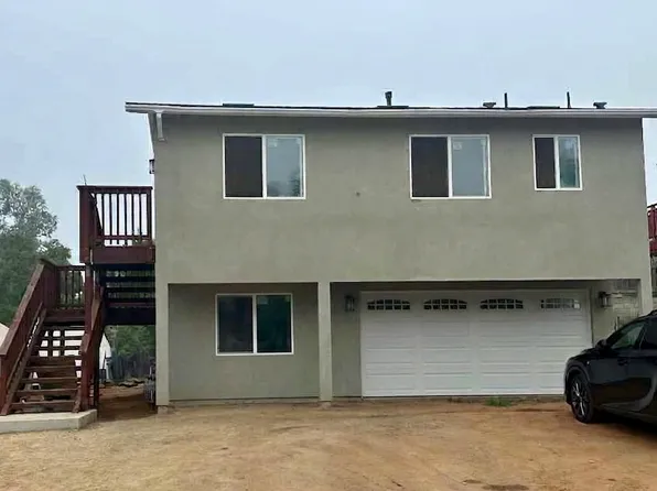 1371 Phillips St #2, Vista, CA 92083
