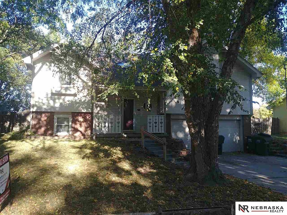 2nd image of 13910 Jennifer Rd