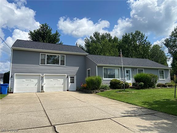 3rd image of 9751 Cutts Rd