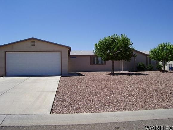 1st image of 2656 E Davida Ave