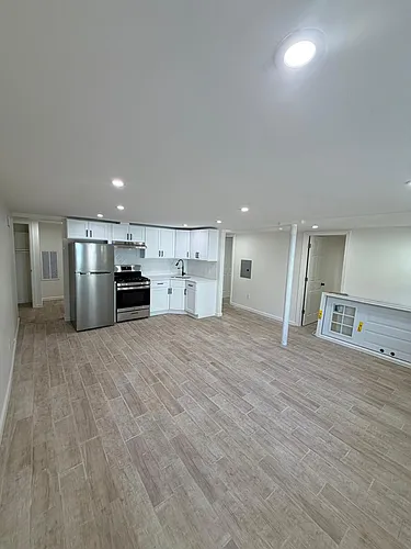 1 Hillyer St Photo 1