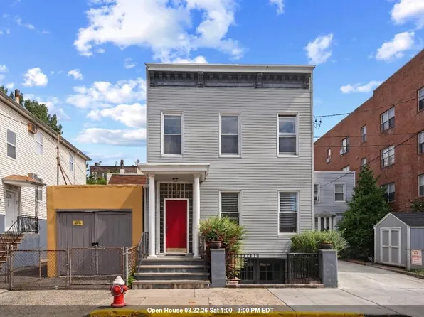 522 26th Street image 1 of 39