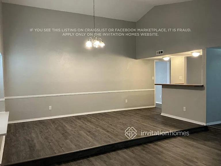 421 Kingsbridge Dr — Photo 5