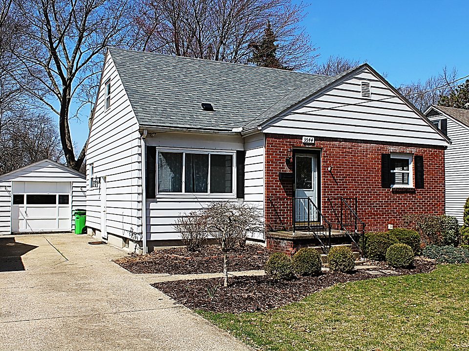 3544 Orchard Dr