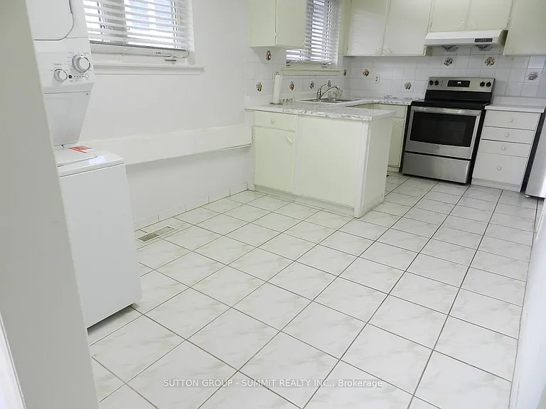 3367 Verhoeven Dr #UPPER — Photo 6
