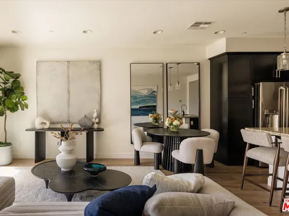 628 Seabright Cir, Costa Mesa, CA 92627