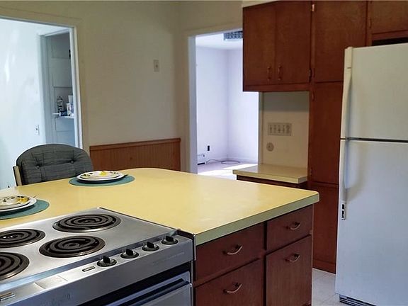 4th image of 5448 Wood Ln