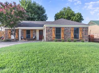 3824 Flintwood Trl, Fort Worth, TX 76137