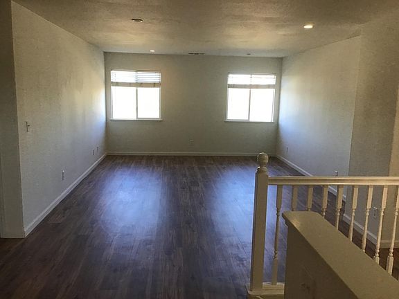 4th image of 315 Oroville Ct