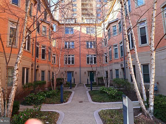 2nd image of 2221 12th Ct N