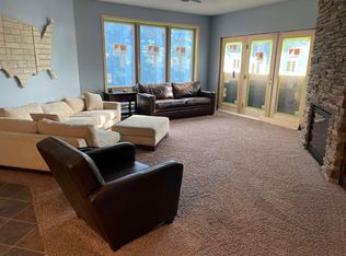 425 240th Ave #205, Arnolds Park, IA 51331