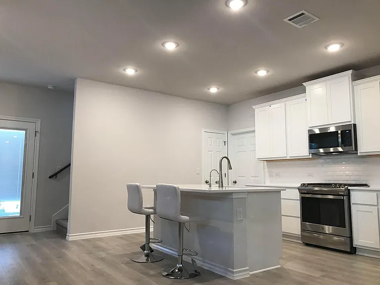 5310 Mulberry Grove Ln — Photo 8