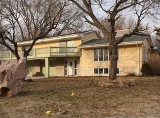 333 Rice Creek Ter NE, Fridley, MN 55432