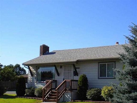 4th image of 3803 E Carlisle Ave