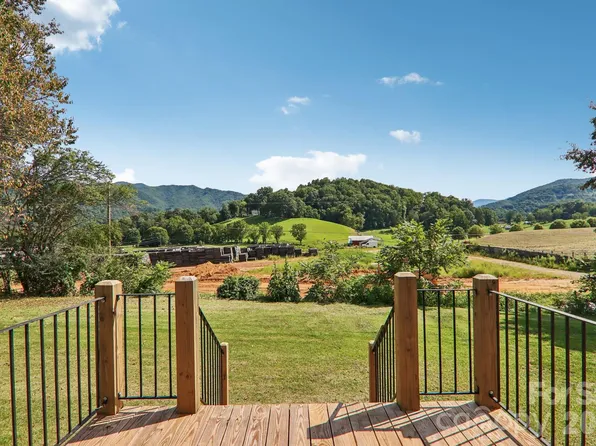 120 Sonoma Rd, Waynesville, NC 28786