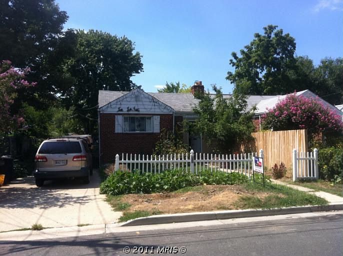 2nd image of 6602 24th Ave