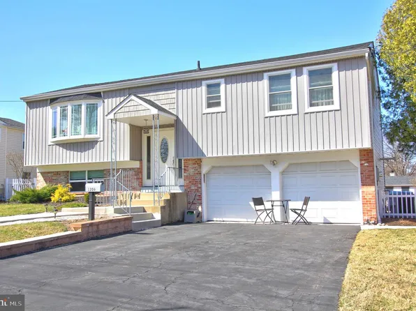 1206 Nassau Rd, Warminster, PA 18974