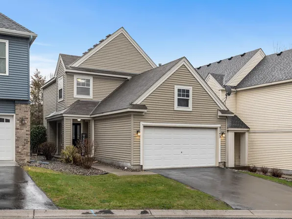 8743 N Bay Dr, Chanhassen, MN 55317