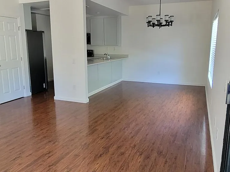 3634 Cheshire Ave — Photo 4