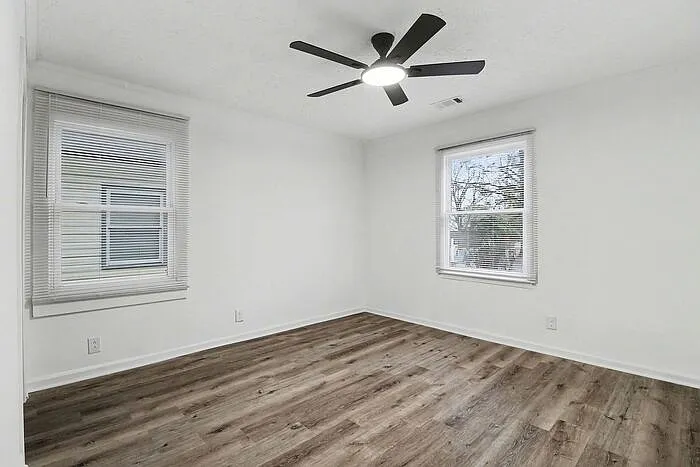 2160 Dowdell Dr — Photo 21