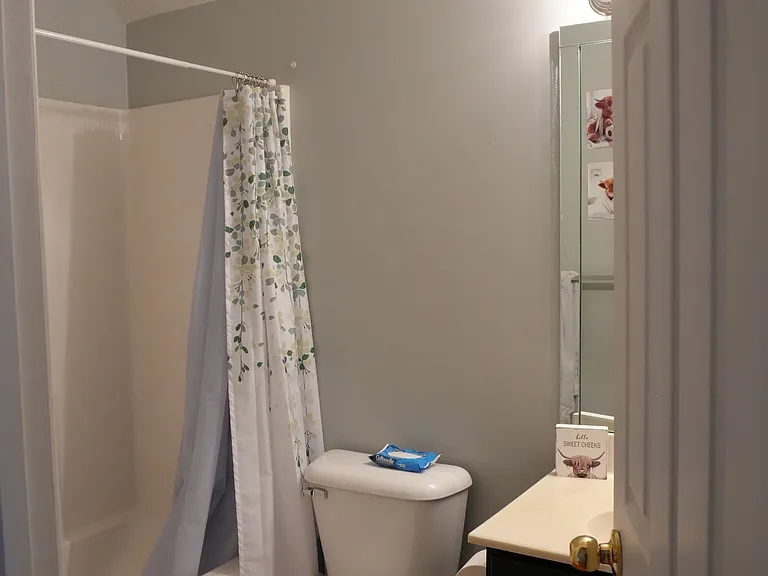 2100 Stonewood Ln — Photo 24
