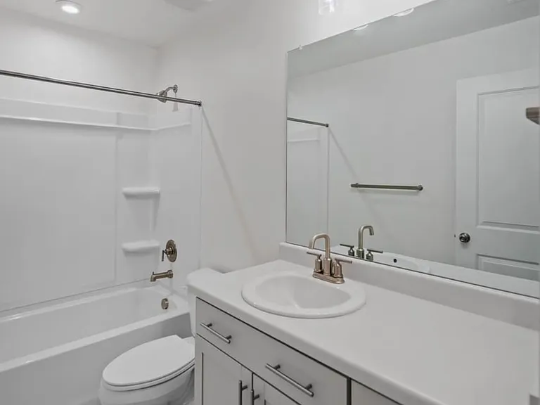 9352 N Vernham Ln — Photo 7