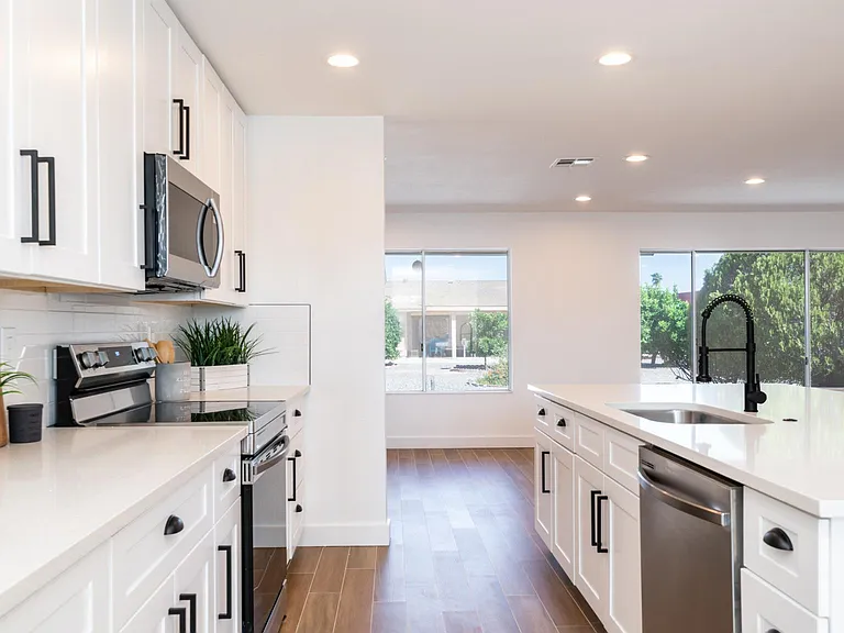 14044 N Cameo Dr — Photo 5