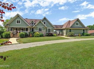 1201 Bridle Trl, Spencer, TN 38585