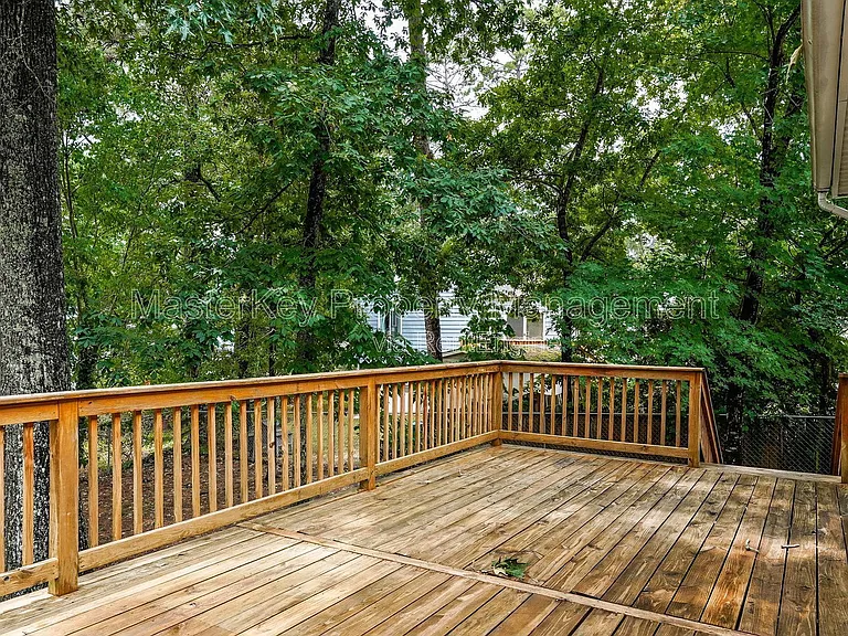 8912 Taymouth Ct — Photo 22