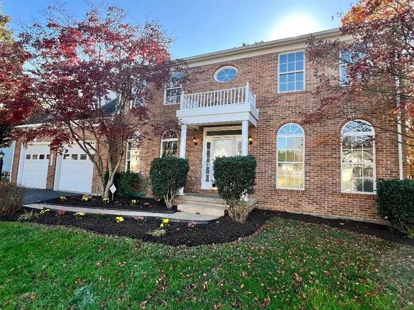 5207 Quiet Pl, Woodbridge, VA 22193
