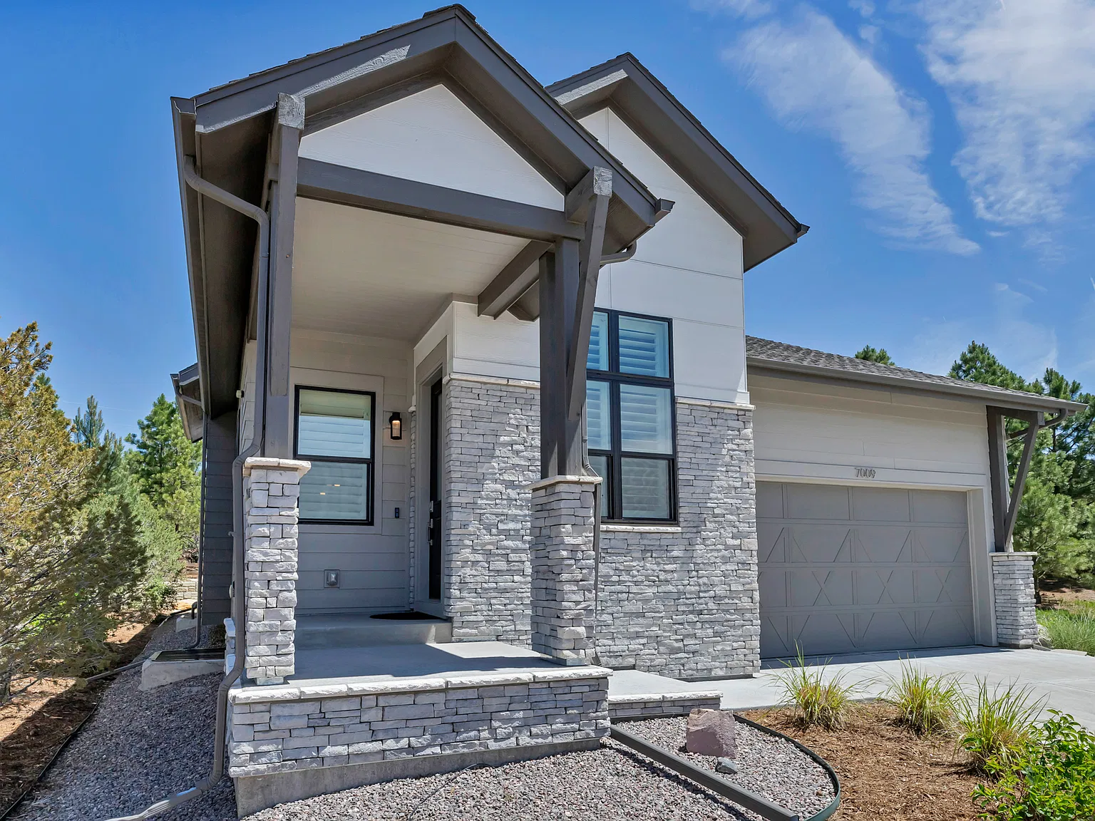 3 bed, 3.5 bath, 2804 sqft, $6,000 — Photo 4